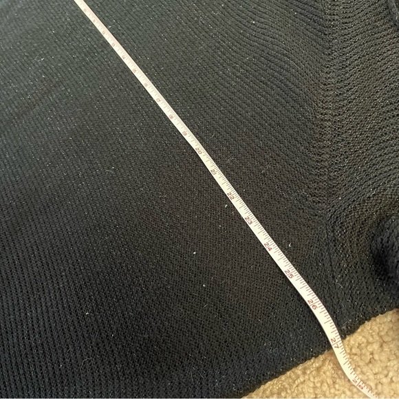 Torrid Black Cold-Shoulder Sweater size 3 - Picture 5 of 6